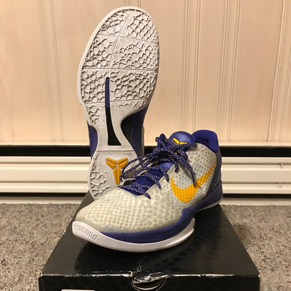 👍 SOLD👍 Rare Nike Zoom Kobe VI Basketball